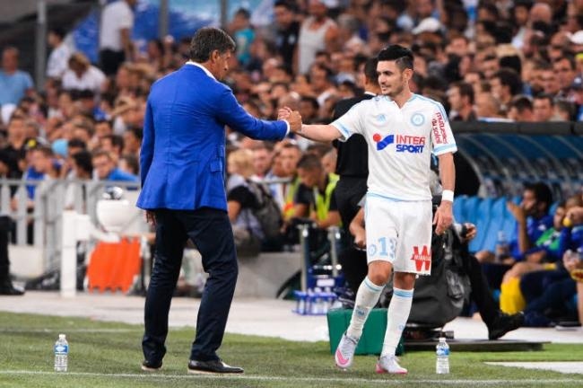 B. Stambouli : « Cabella est fou »