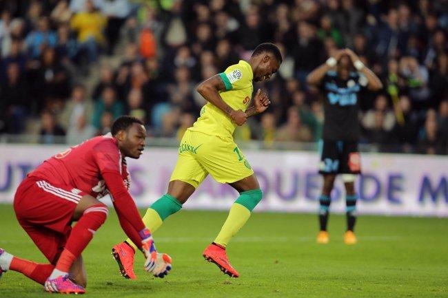 Mercato : Mandanda intéresse aussi un cador anglais