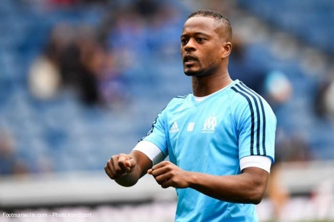 Evra : « Je veux entraîner »