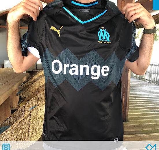De nouvelles images du maillot extérieur 2018-2019