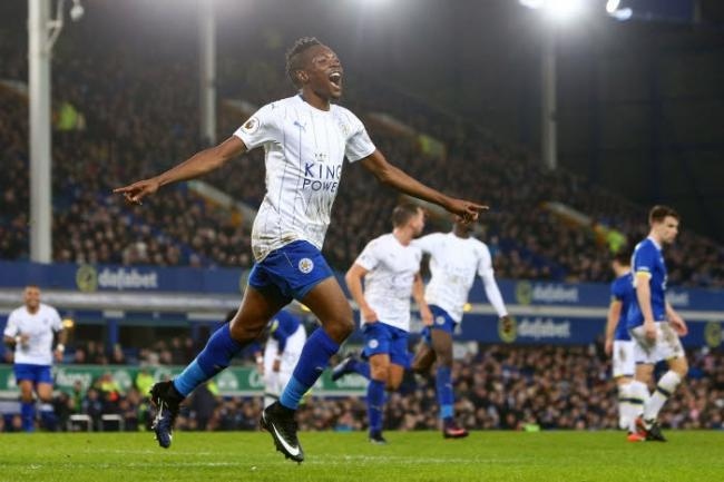 Mercato : une vive concurrence pour Musa ?