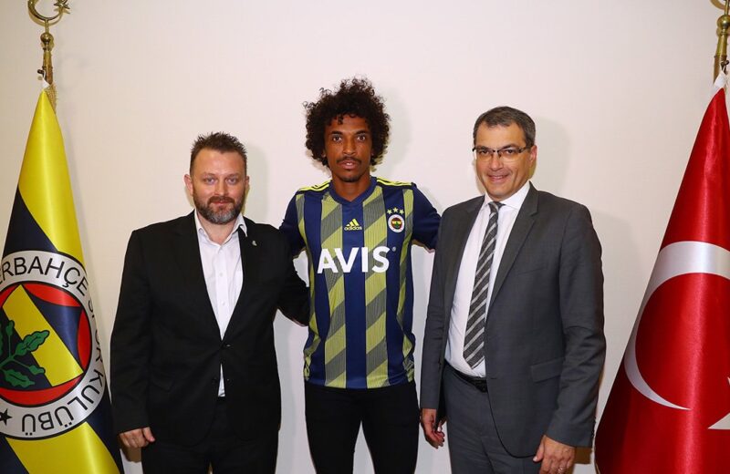 Mercato : Luiz Gustavo file à Fenerbahçe (Officiel)