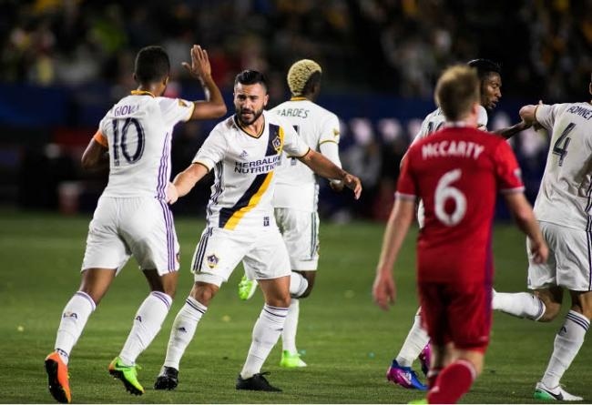 Galaxy : un but sur panenka pour Alessandrini
