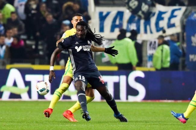 Mercato : discussions en bonne voie avec Gomis ?