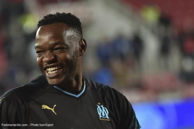 Alonzo défend Mandanda et l’OM
