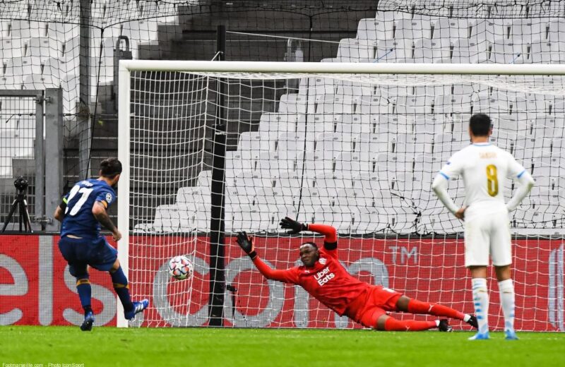 Mandanda : « Finir sur le podium »