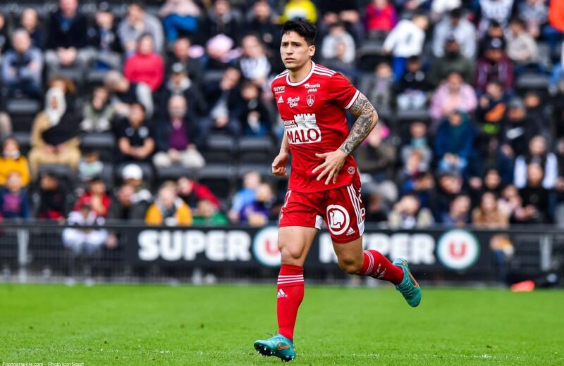 Mercato : l’OM ne lâche pas Satriano