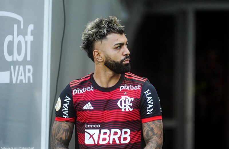 Le père de Gerson suggère Gabigol à Longoria