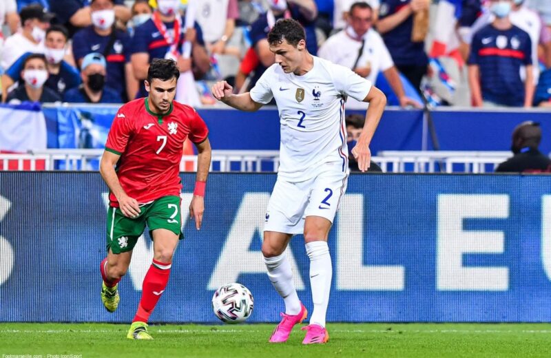 Le geste de classe de Pavard pour sa première conférence de presse