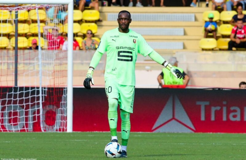 « Mandanda est un grand frère » confie Veretout