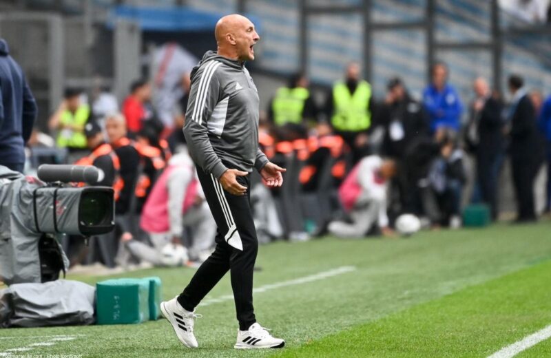 Pantaloni pour l’interdiction de déplacement des ultras