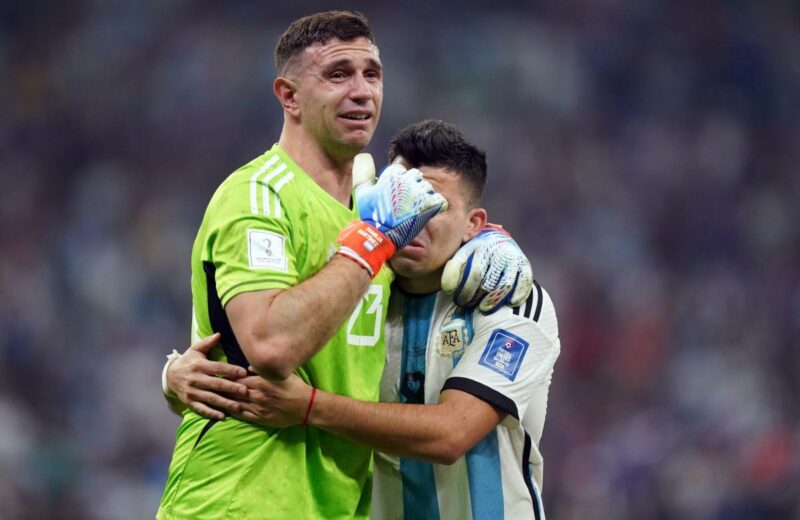 Rulli défend Emiliano Martinez