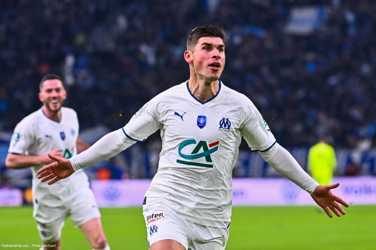 Flocage officiel OM Ligue 1 home 2022/23 N°18 Malinovskyi (bleu/or) - Flocages Joueurs O.Marseille - Disponibilité des articles | Patch Flocages Badges