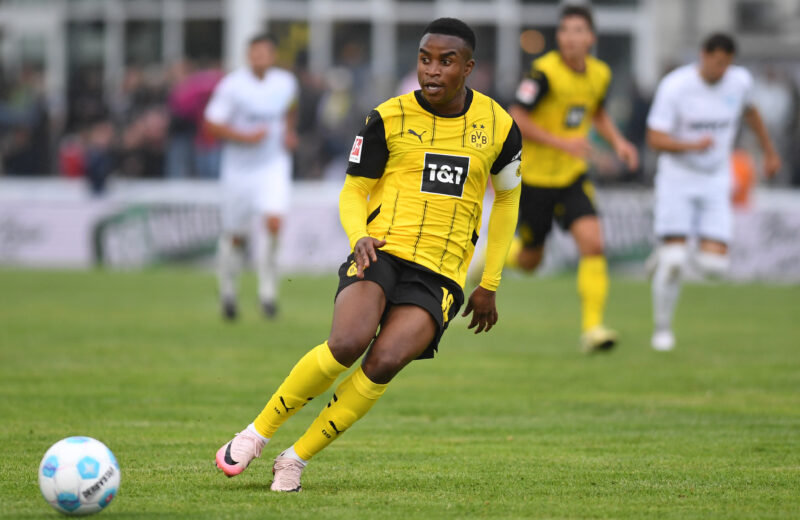 Moukoko choisit l’OM malgré une tentative de Lille