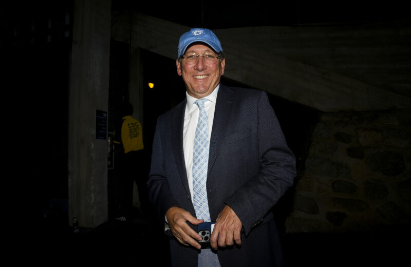 Textor s’efface pour sauver Lyon de la Ligue 2 ?