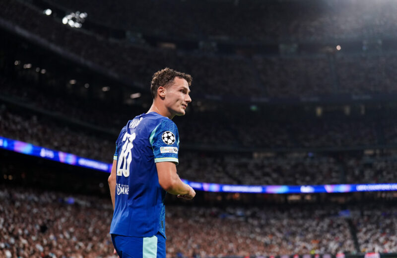 L’Inter met la pression sur Marseille pour Pavard