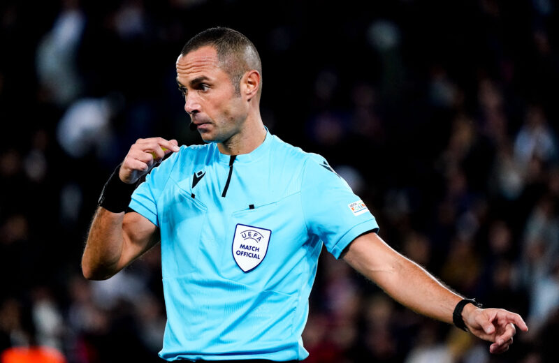 Un arbitre controversé au sifflet du choc à Bruges