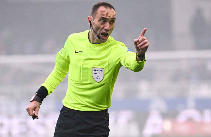 Un premier OM – PSG pour l’arbitre du Trophée des Champions au Koweït