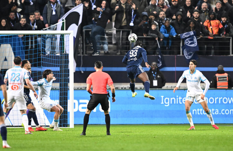 L&rsquo;OM se saborde face au Paris FC et perd deux points (2-2)