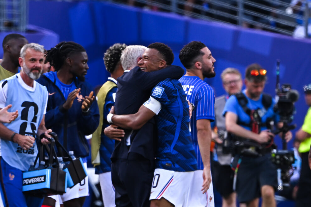 Didier Deschamps et Kylian Mbappé
