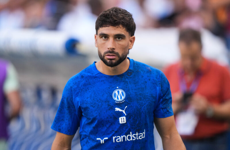 Maupay : « On est tous derrière Genesio »